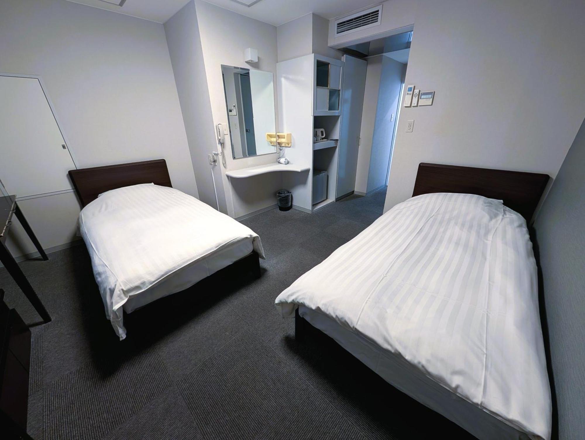 The Shin-Okubo International Hotel — Foto 1